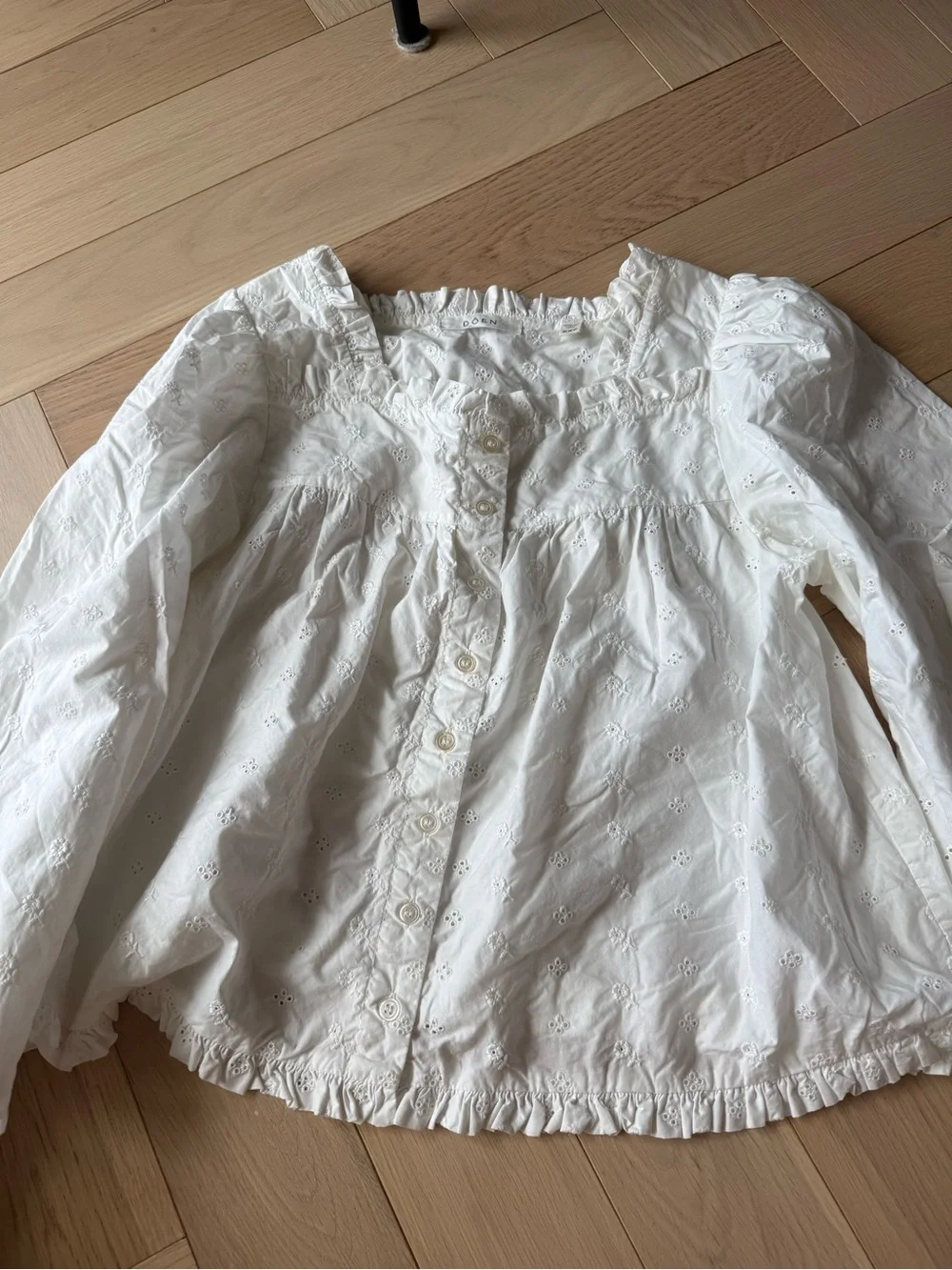 Doen Lunaria Top Eyelet Ruffle Square-Neck Blouse